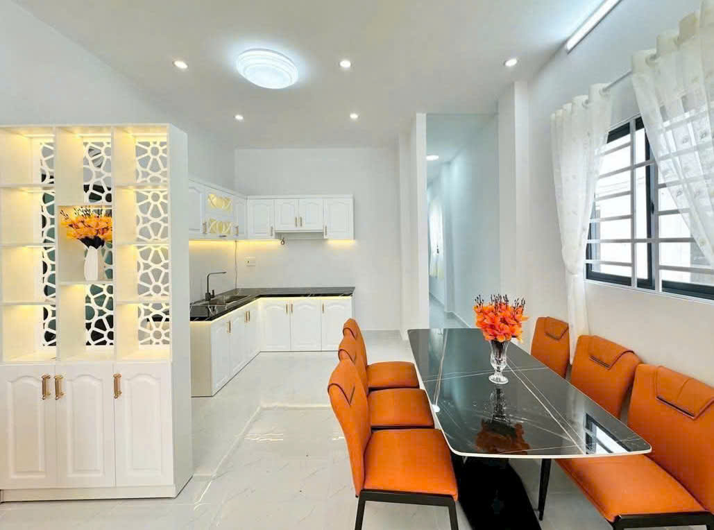 BÁN NHÀ MẶT TIỀN KINH DOANH ĐẶNG THÚC LIÊNG Q8, 7.2x15M, 11.5 TỶ - Ảnh 2